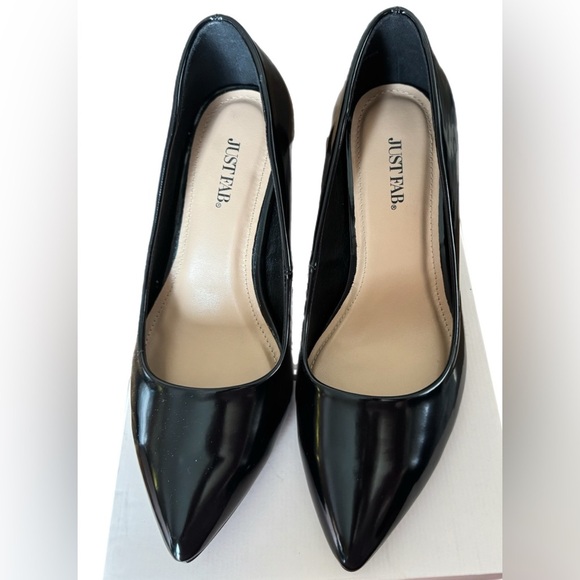 Size 8 (fits like Sz 9) Women’s Pumps - Jenika - Shoe Dazzle - Picture 3 of 5